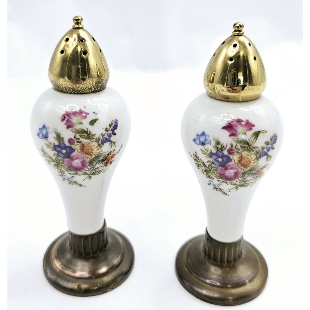 Vintage Thames Porcelain Salt and Pepper Shakers Hand Painted Made in Japan